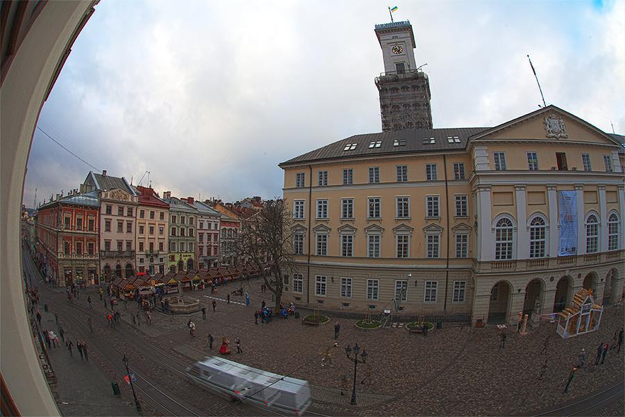 Апартаменты Rynok Square - The Heart Of Львов Экстерьер фото